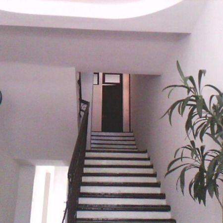 White Guest House Batumi Esterno foto