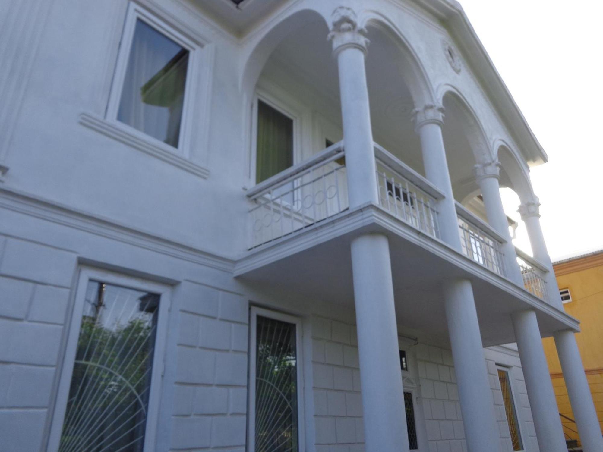 White Guest House Batumi Camera foto