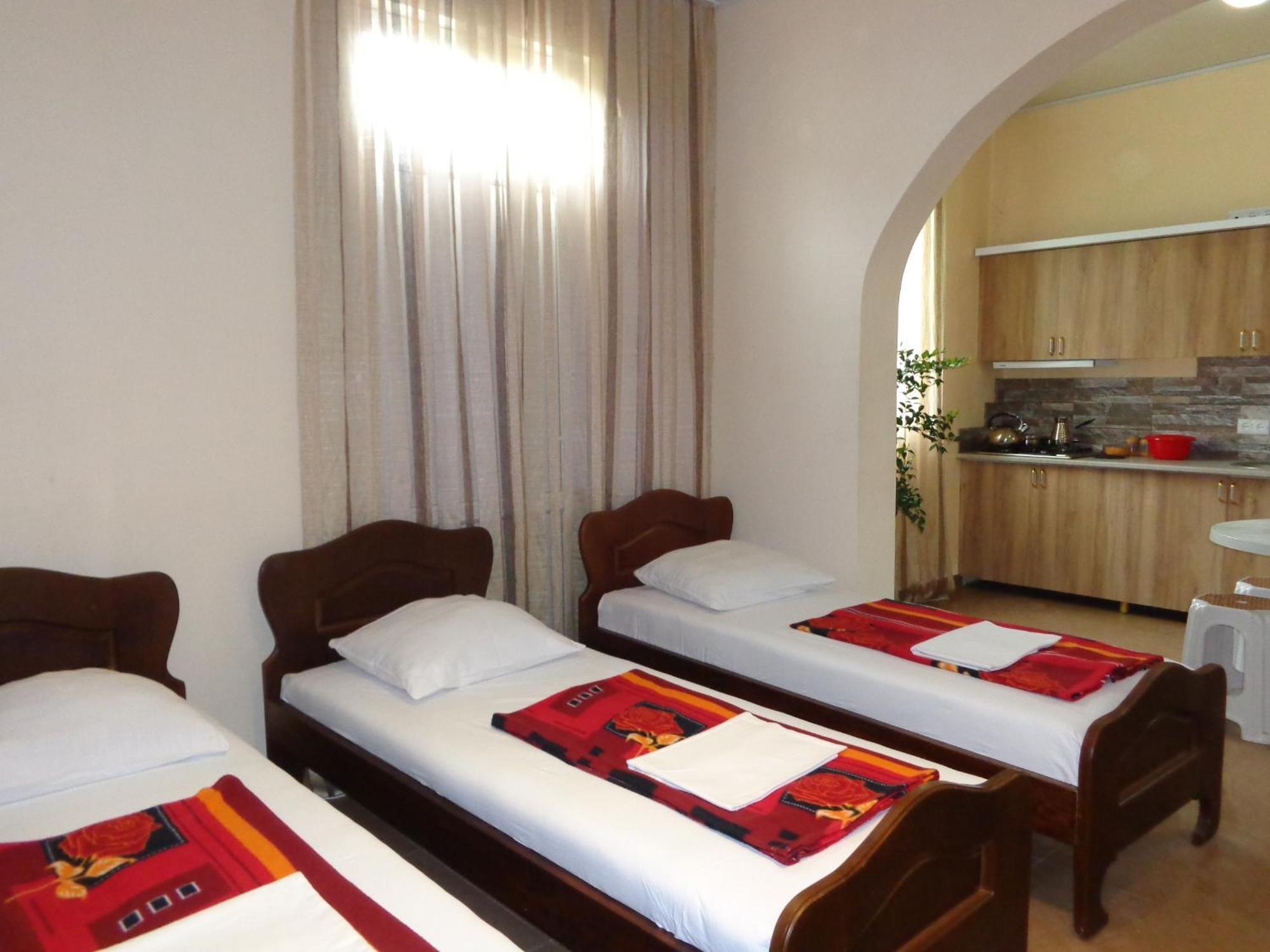 White Guest House Batumi Camera foto