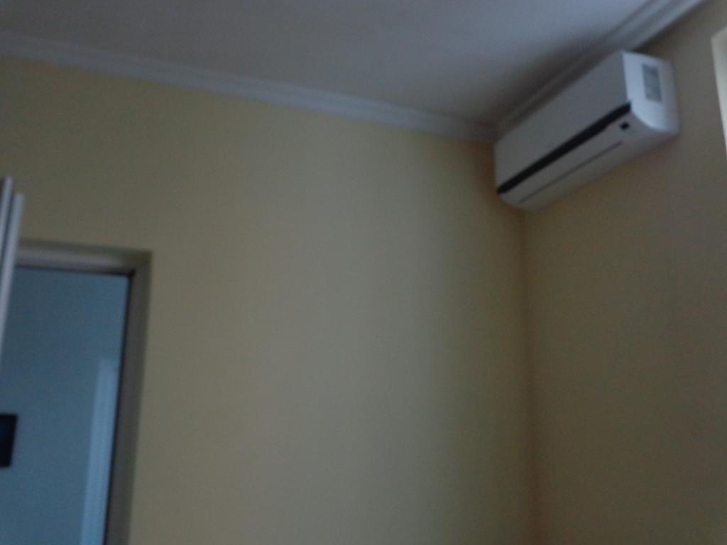 White Guest House Batumi Esterno foto